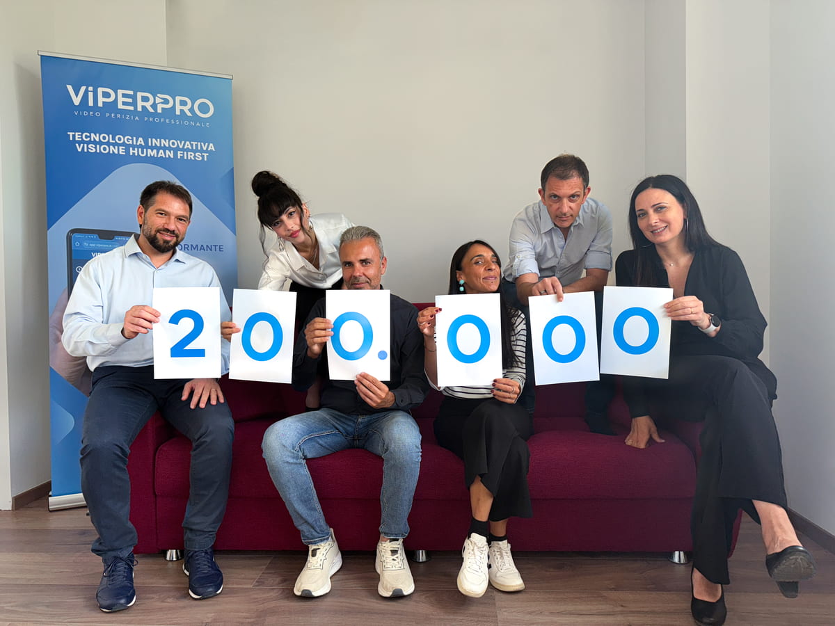 il team VIPERPRO festeggia il traguardo delle 200.000 video perizie realizzate